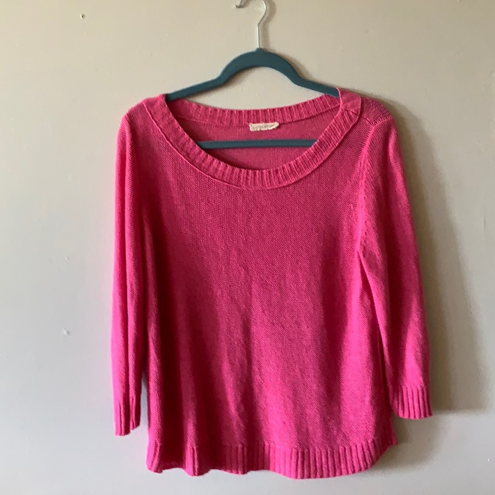 Pink 100 linen sweater gently used